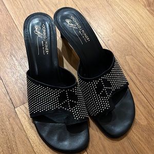 Donald J Pliner black dress shoes size 10M